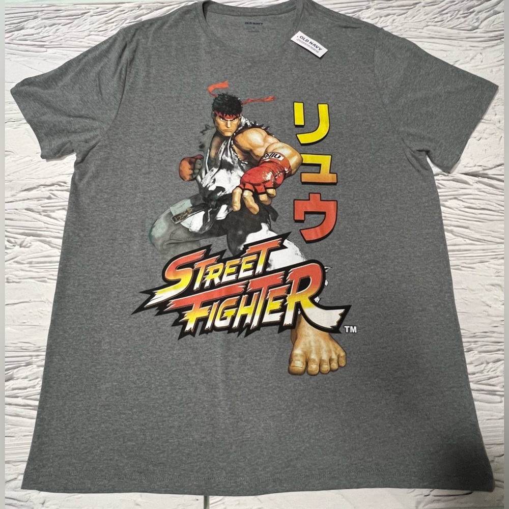Old Navy Street Fighter Ryu Gray T-Shirt Adult Size XL Brand New With Tags
